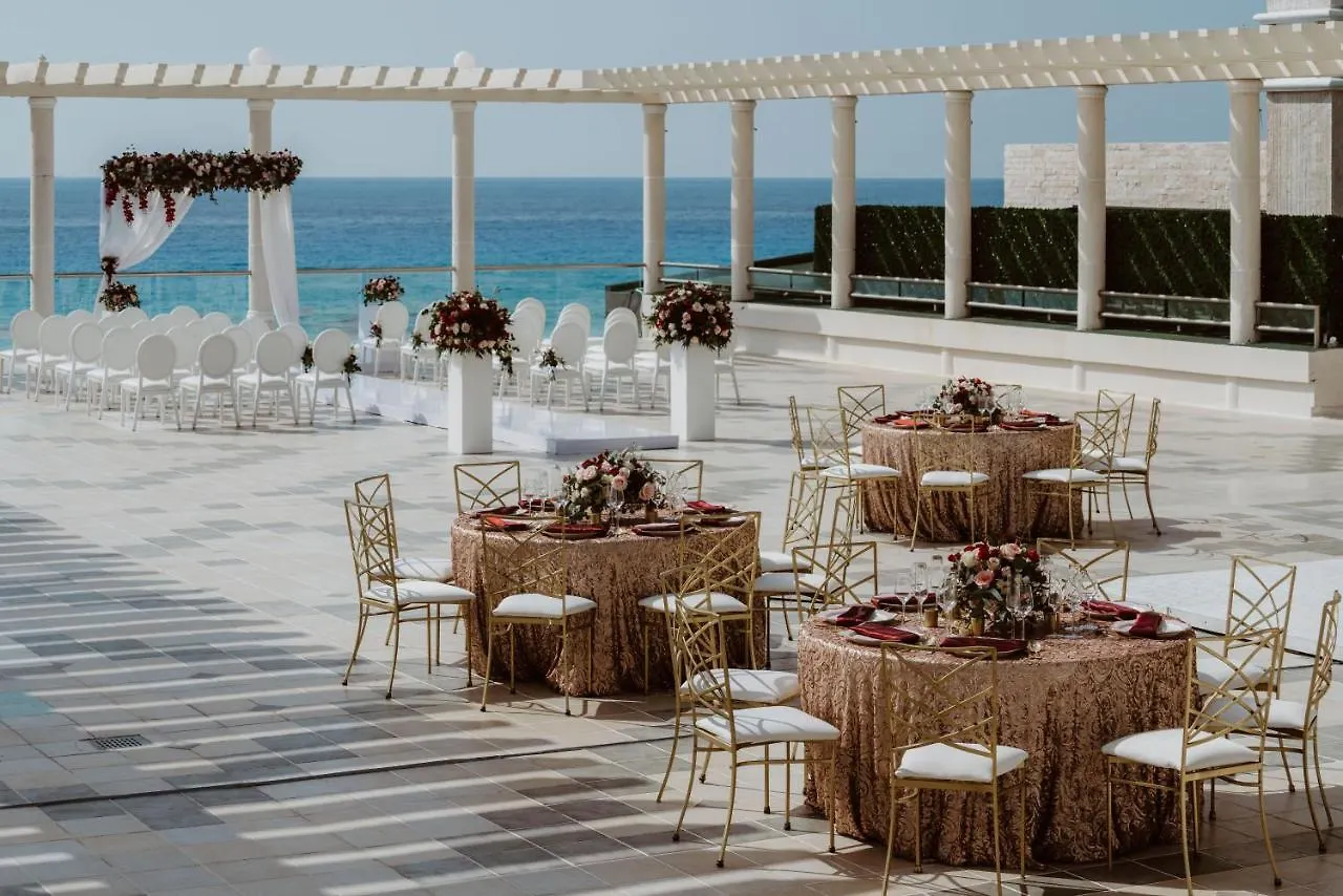 Resort Sandos Cancun All Inclusive - Adults Only