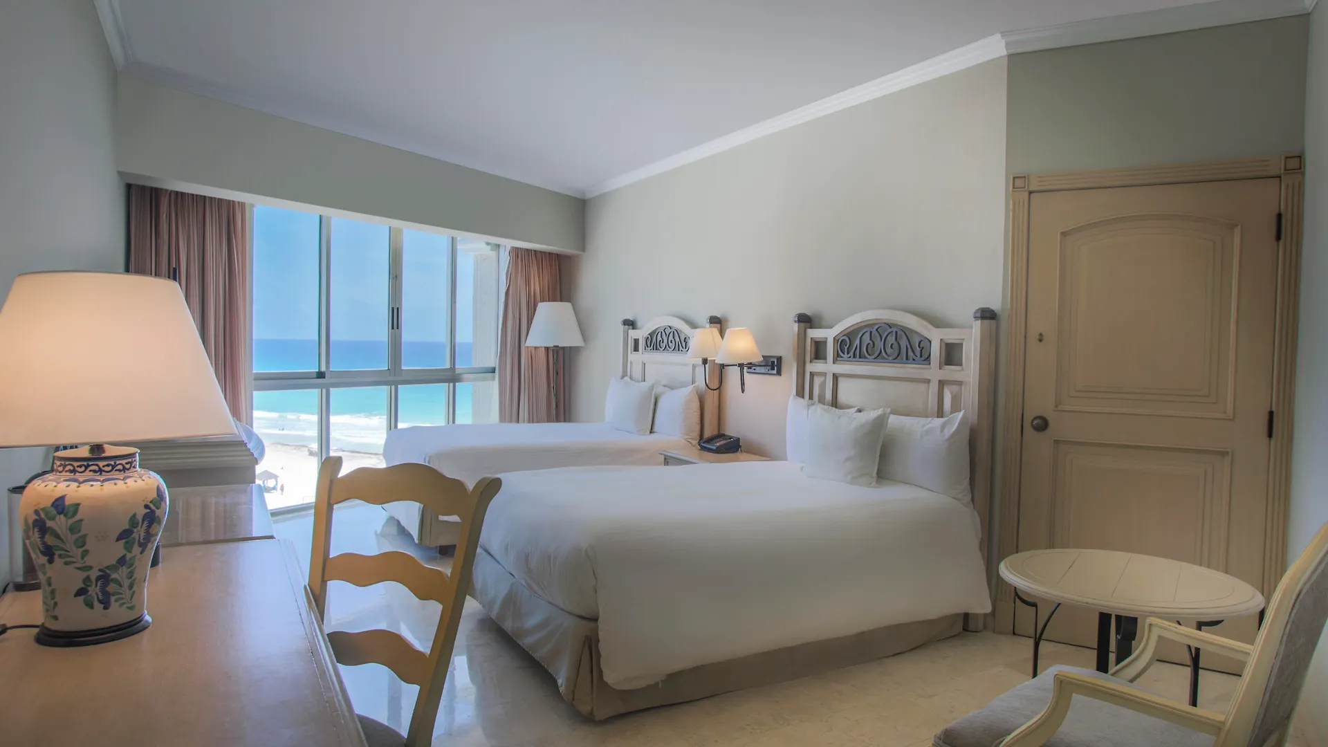 Sandos Cancun All Inclusive - Adults Only Курортный комплекс