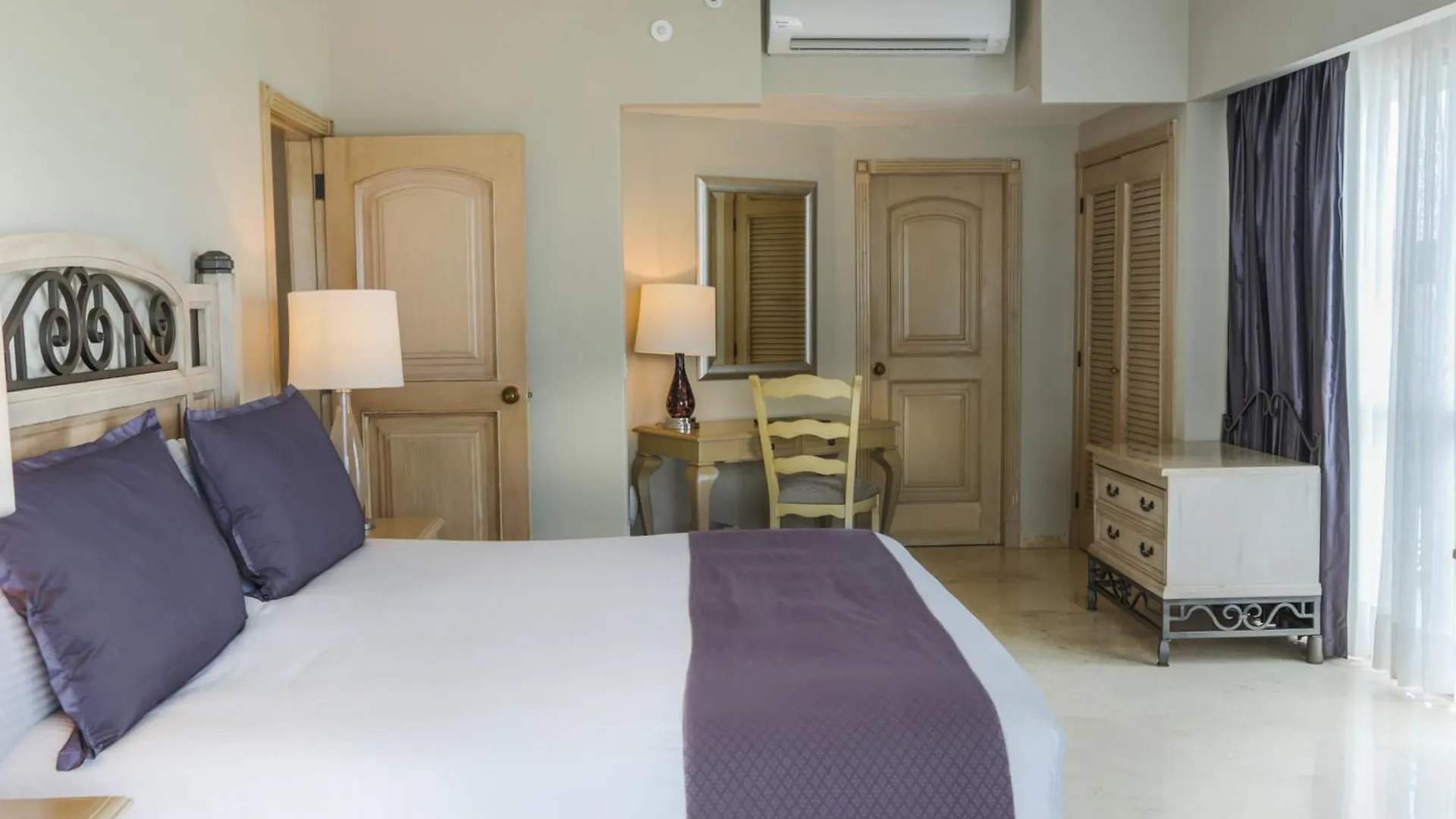 ***** Курортный комплекс Sandos Cancun All Inclusive - Adults Only Мексика