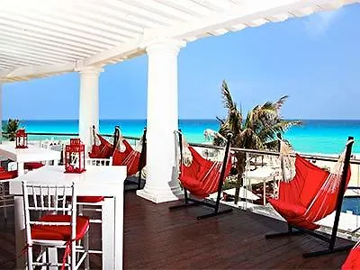 Hotel Sandos Cancun All Inclusive (Adults Only) Rezort